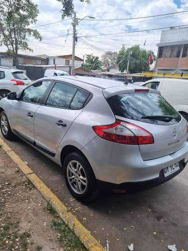 Se vende megane impecable