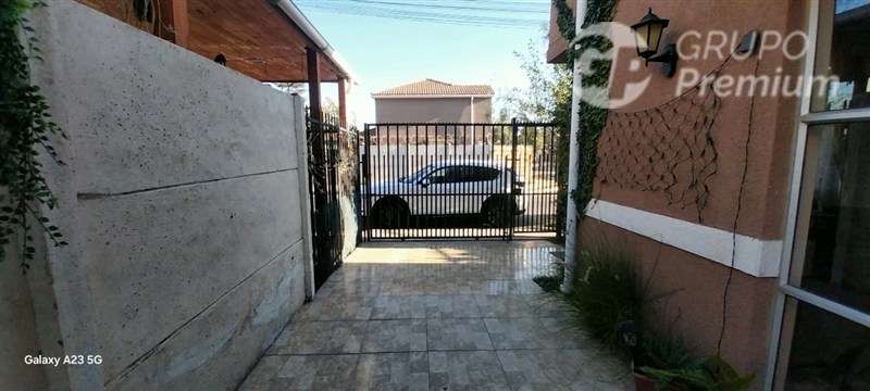 Excelente Casa de Dos Pisos en Sector Umbrales de Buin - Imagen 21