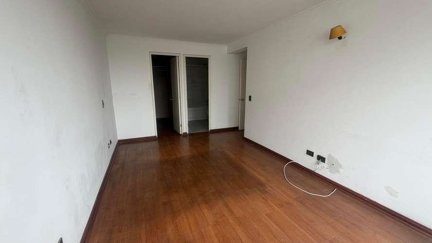 VENTA DEPARTAMENTO 4HAB 3BA LAS CONDES - Imagen 4