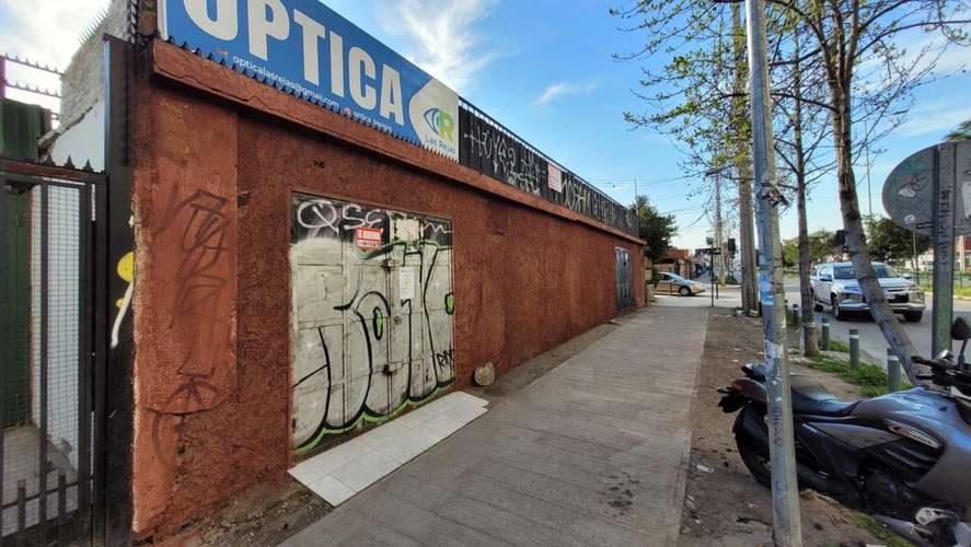 Arriendo local comercial excelente ubicación