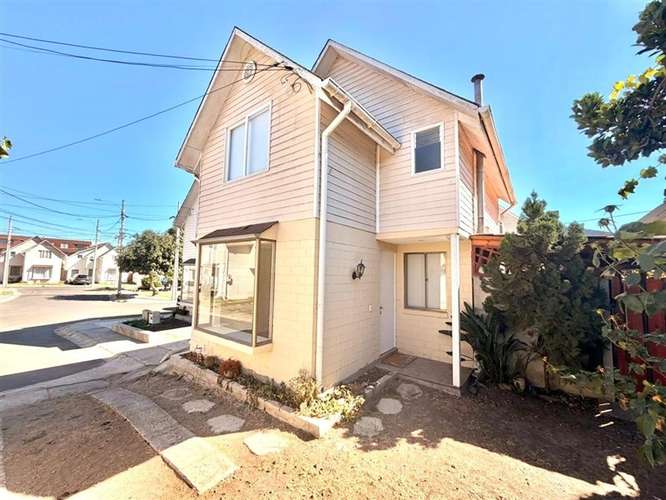 Arriendo casa en la Cruz.3dormitorios,3baños,2estacionamient