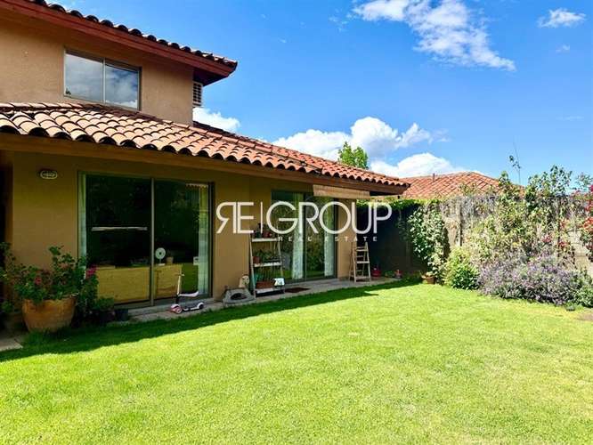 Casa en venta de 4 dorm. en Lo Barnechea - Imagen 4