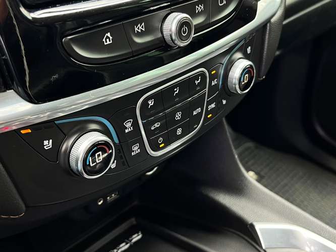CHEVROLET TRAVERSE PREMIER AWD 3.6 2020 - Imagen 17