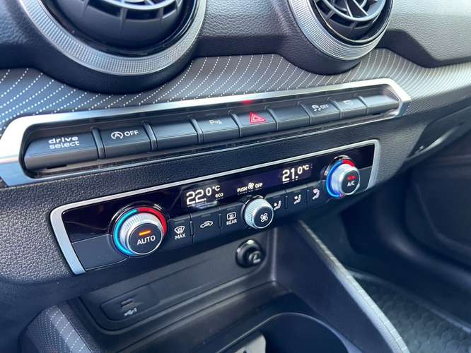 AUDI Q2 SPORT 35 TFSI S TRONIC 2024 - Imagen 18