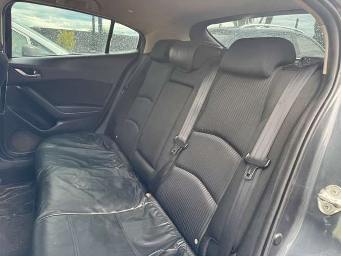 MAZDA MAZDA3 2015 - Imagen 8