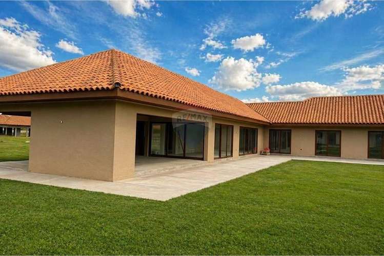 Venta hermosa casa de campo