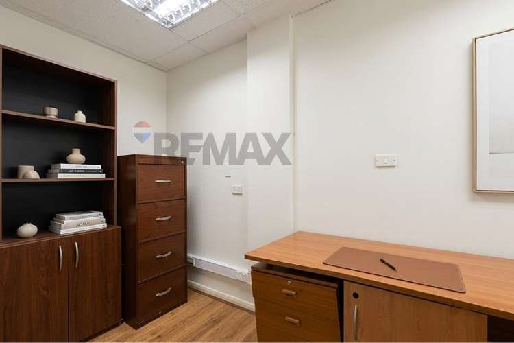 Oficina en arriendo! (metro santa lucia) - Imagen 6