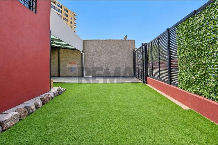 Casa de 4 dormitorios con amplio patio en ñuñoa - Imagen 4
