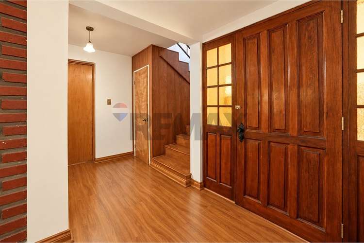 Casa de 4 dormitorios con amplio patio en ñuñoa - Imagen 5