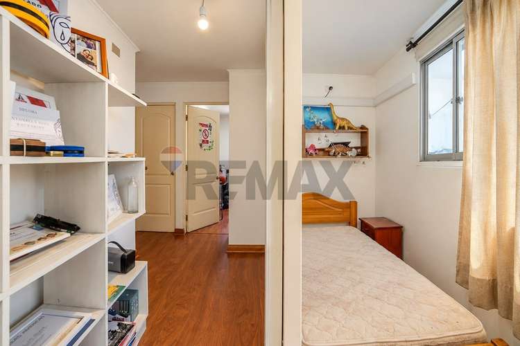 Casa de 4 dormitorios con amplio patio en ñuñoa - Imagen 19