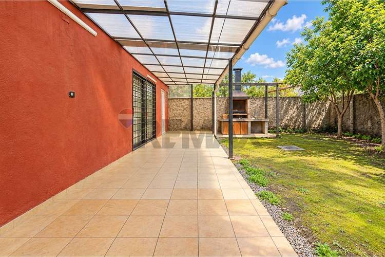 Casa de 4 dormitorios con amplio patio en ñuñoa - Imagen 39