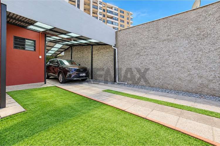 Casa de 4 dormitorios con amplio patio en ñuñoa - Imagen 3