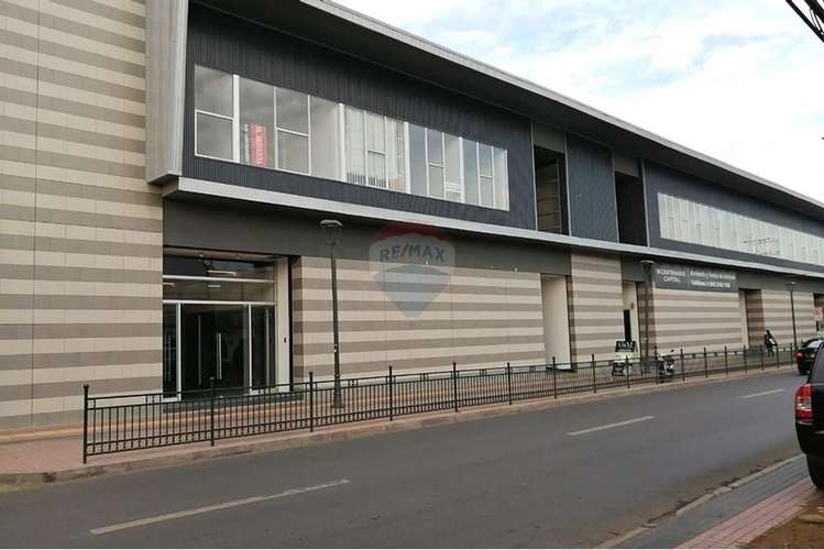 Arriendo oficina centro talagante