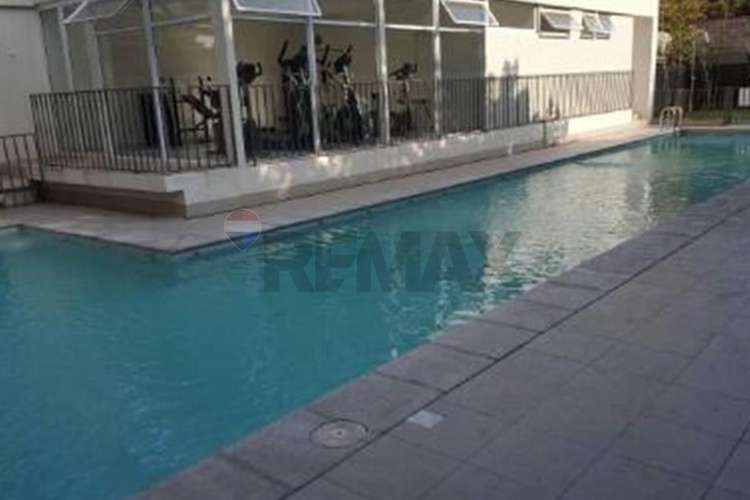 Departamento luminoso con balcón y piscina - Imagen 19