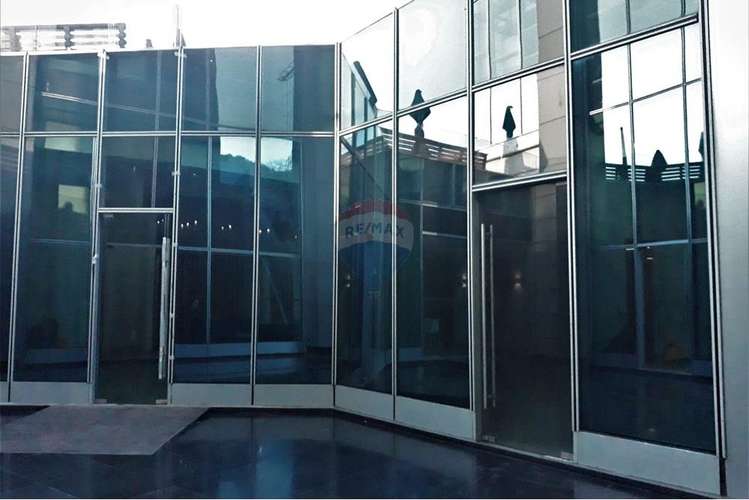 Local comercial planta libre - Imagen 4