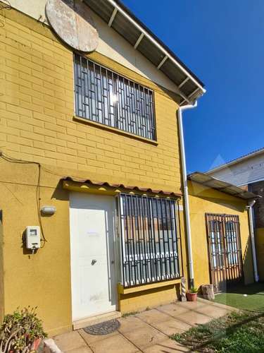 VENDE CASA IDEAL COMERCIAL FRENTE HOSPITAL TALAGANTE