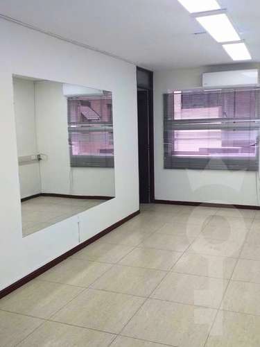 ARRIENDO OFICINAS 2 AMB 1 BAÑO AGUSTINAS GALERIA IMPERIO