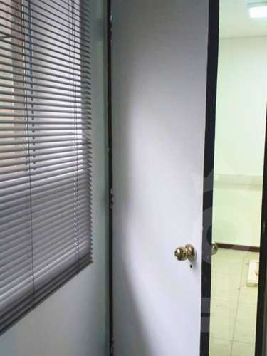 ARRIENDO OFICINAS 2 AMB 1 BAÑO AGUSTINAS GALERIA IMPERIO