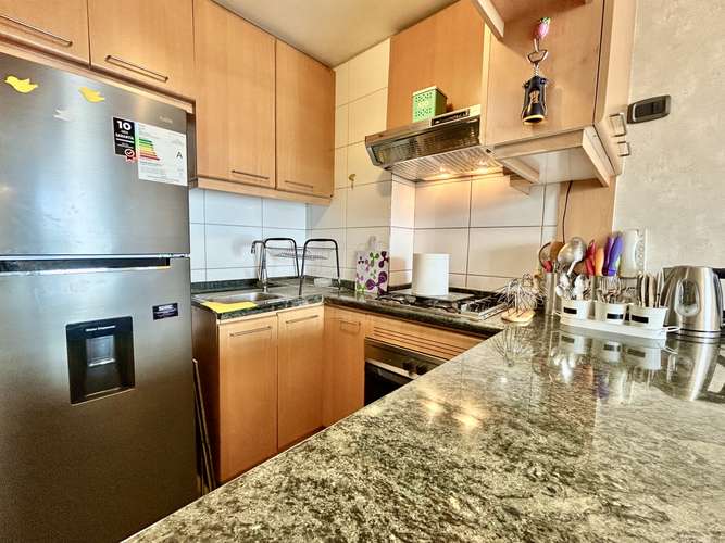 ARRIENDO DEPARTAMENTO AMOBLADO A PASOS DE METRO MANUEL MONTT - Imagen 11