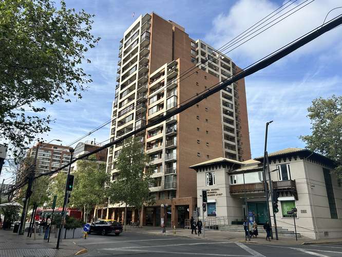 ARRIENDO DEPARTAMENTO AMOBLADO A PASOS DE METRO MANUEL MONTT