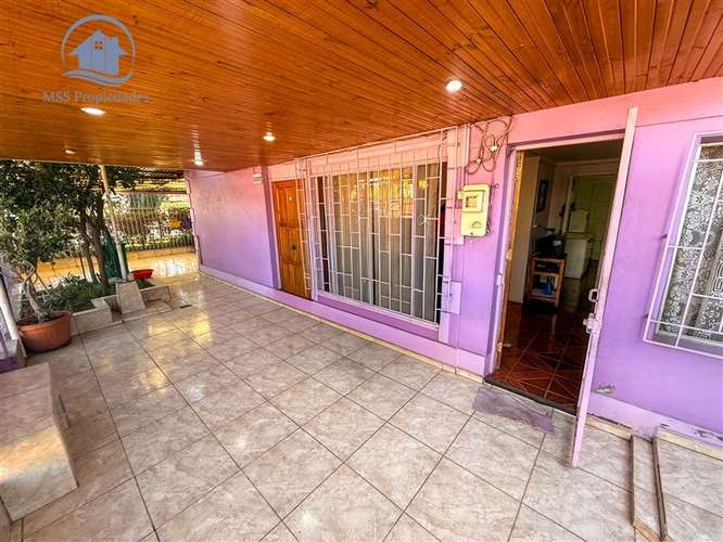 Amplia casa 5D/2B 4 est. con dpto independiente San Bernardo - Imagen 4