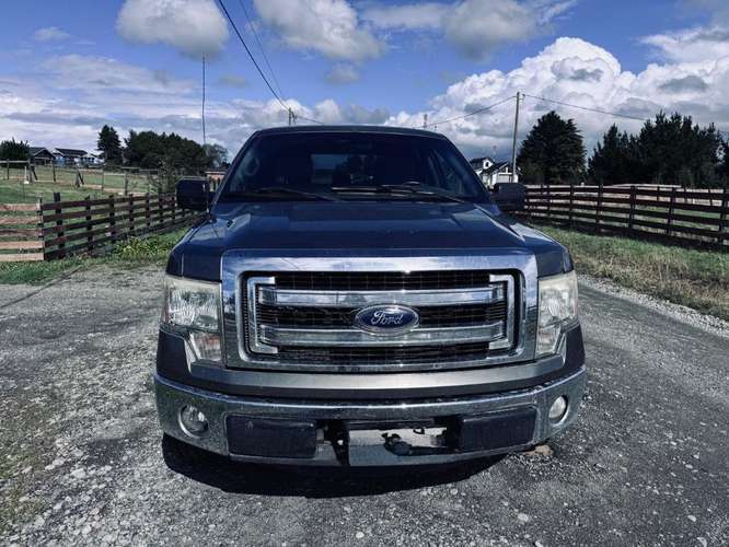 Ford F150 Xlt 3.7 año 2014