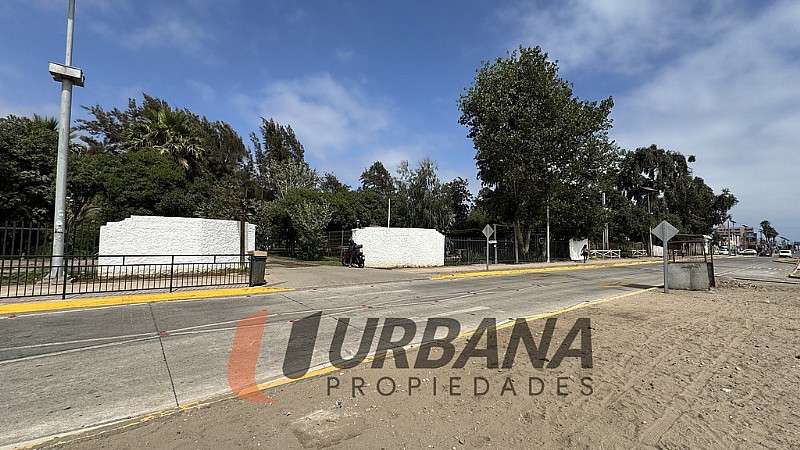 Local OPORTUNIDAD DE INVERSIÓN APART HOTEL EN 4 ESQUINAS