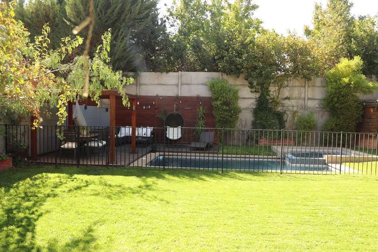 VENTA DE CASA DE 5D-5B. DE 2PISOS. 507M2 TOTALES. PIEDRA ROJA - Imagen 13