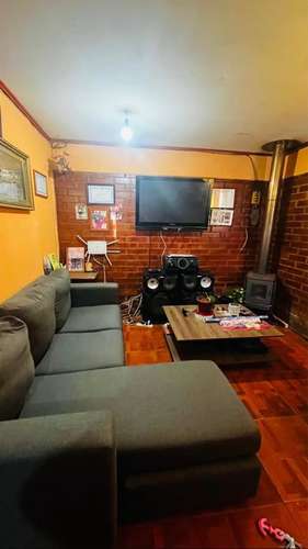 CASA DE 3D-1B-2 EST. EXCELENTE UBICACIÓN. PUCHUNCAVÍ - Imagen 3