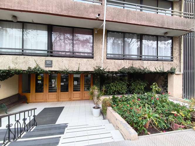 VENTA DE DEPARTAMENTO 1D-1B. CERCANO A PARQUE O´HIGGINS.STGO