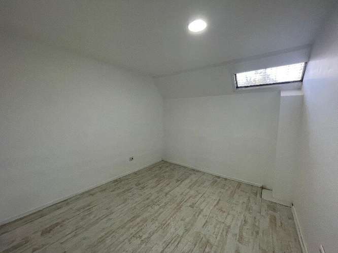 Se Arrienda inmueble con oficinas para empresas