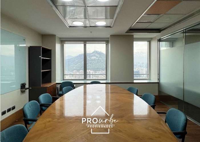 Oficina en arriendo en Santiago - Imagen 4