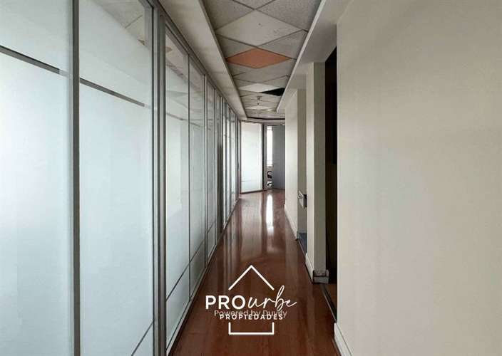Oficina en arriendo en Santiago - Imagen 5