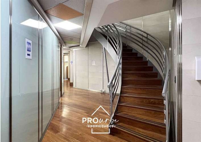Oficina en arriendo en Santiago - Imagen 12