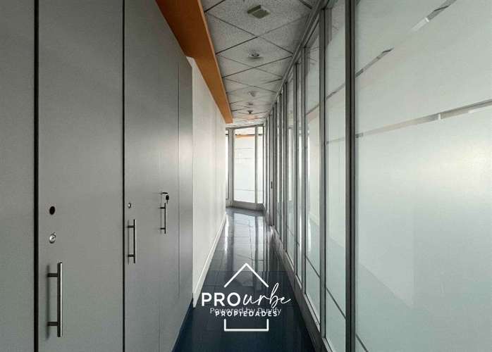 Oficina en arriendo en Santiago - Imagen 3