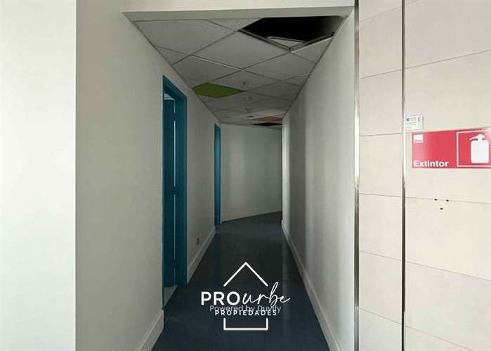 Oficina en arriendo en Santiago - Imagen 2