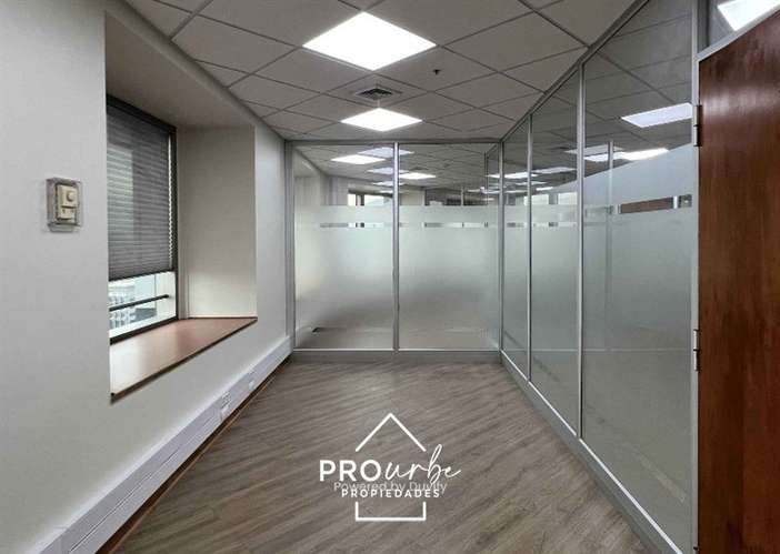 Oficina en arriendo en Santiago - Imagen 8