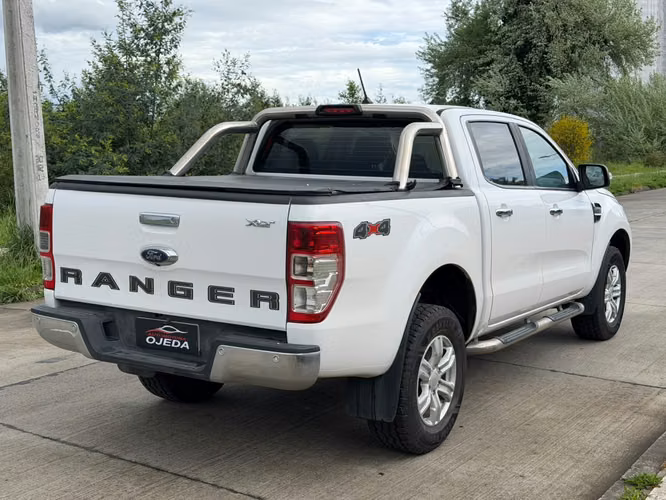 FORD RANGER XLT 4X4 3.2L 2021 - Imagen 4