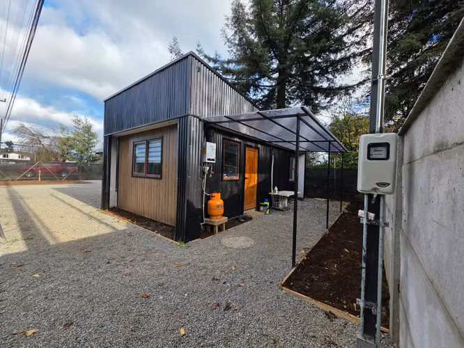 VENTA CASA AMOBLADA CON DOMÓTICA EN LANCO - Imagen 5