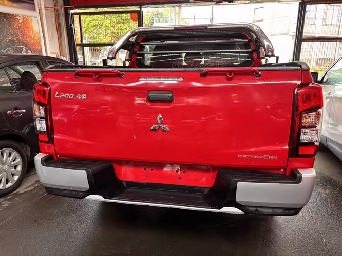 MITSUBISHI L200 KATANA  4X4 TURBO DIESEL 2023 FULL - Imagen 3