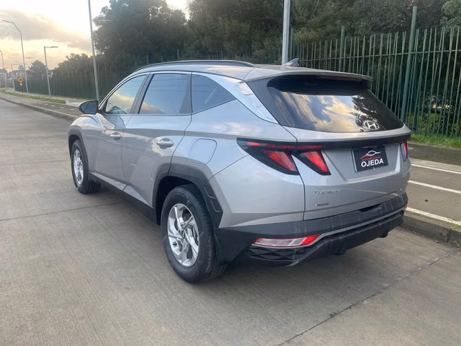 HYUNDAI TUCSON NX4 MT 2.0L 2021 - Imagen 6