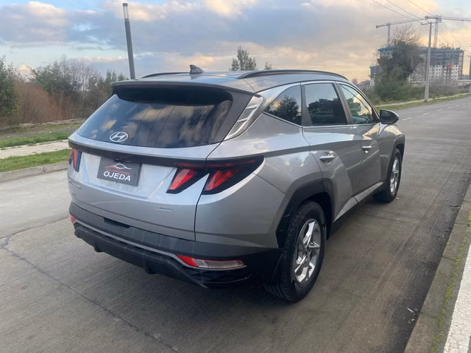HYUNDAI TUCSON NX4 MT 2.0L 2021 - Imagen 4