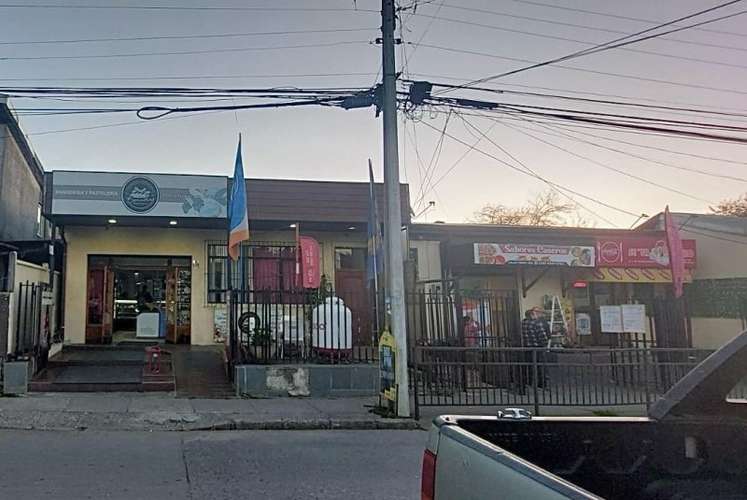 PROPIEDAD COMERCIAL CON LOCALES EN FUNCIONAMIENTO EN PENCO