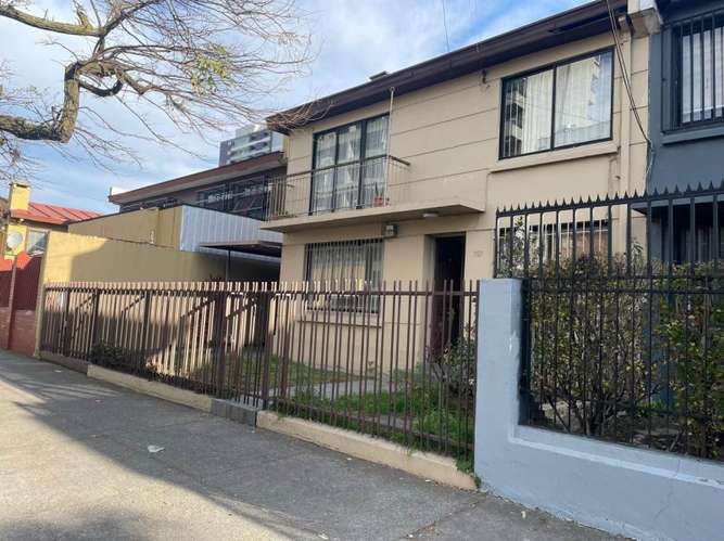 CASA 275M2 5D 2B 3E 1B CALLE LIENTUR CONCEPCIÓN - Imagen 6