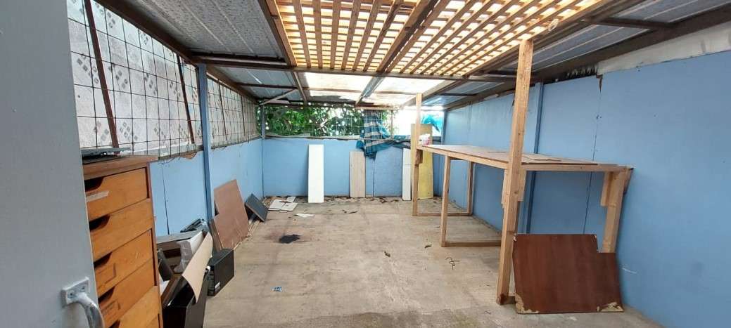 CASA COMERCIAL 130M2 3P 2B 2E CALLE COCHRANE
