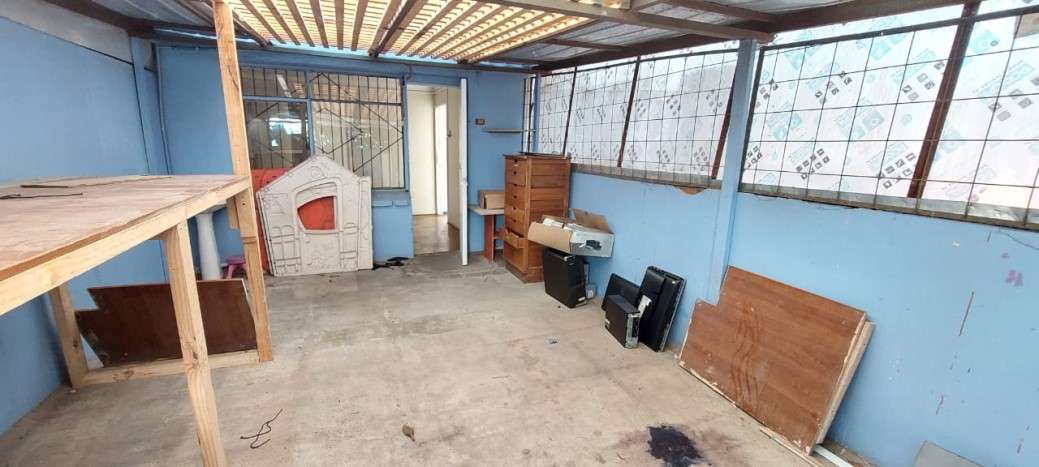 CASA COMERCIAL 130M2 3P 2B 2E CALLE COCHRANE