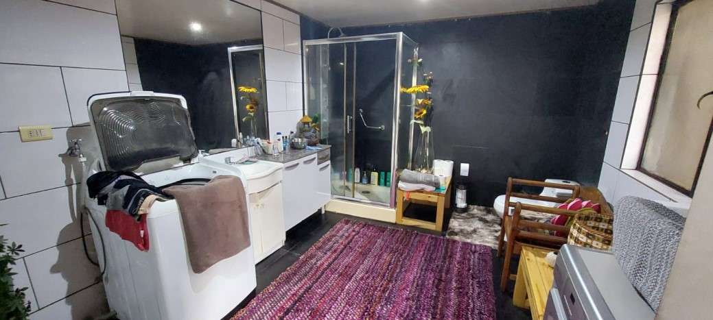 CASA PARA USO COMERCIAL 3D 2B 4E 1B SECTOR EX MATADERO CHIG.