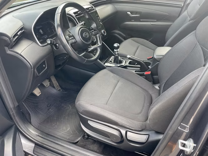 HYUNDAI TUCSON NX4 MT 2.0L 2021 - Imagen 11