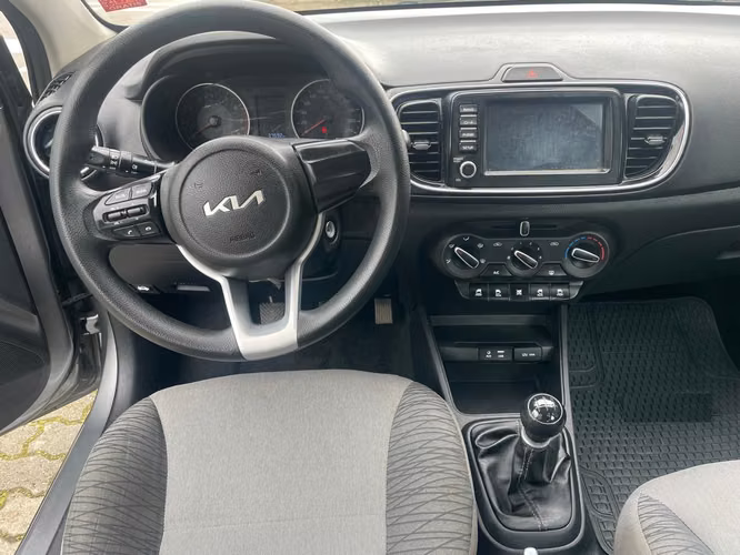 KIA SOLUTO MPI 1.4L 2023 - Imagen 8
