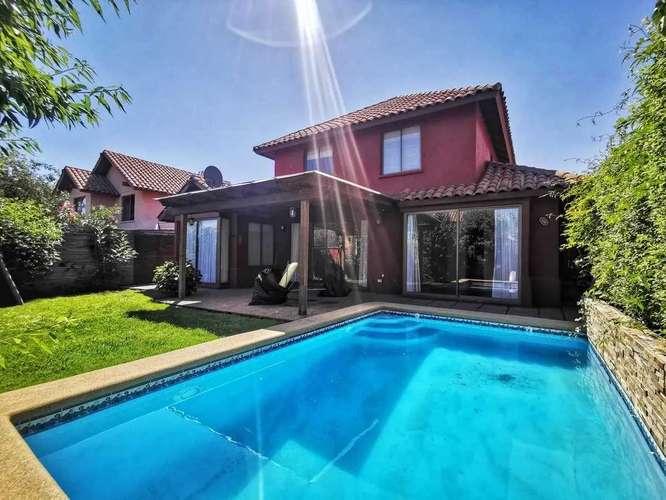 Casa 2 pisos con quincho y escritorio (187352) - Imagen 4